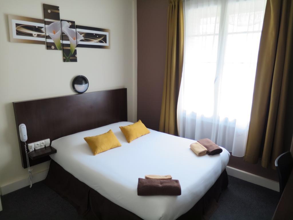 Hotel De La Paix Caen Dış mekan fotoğraf