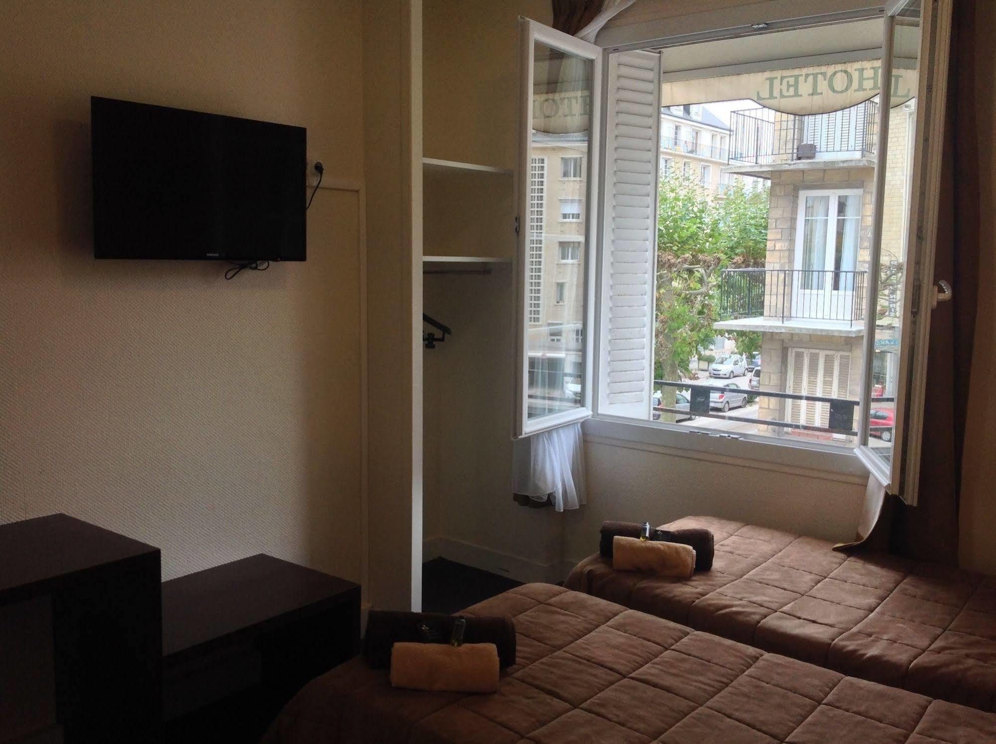 Hotel De La Paix Caen Dış mekan fotoğraf